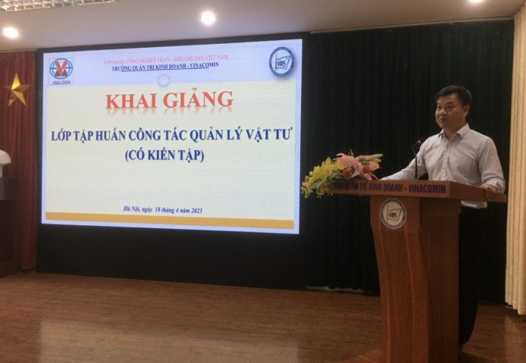 Lễ khai giảng lớp Tập huấn công tác quản lý vật tư tại VBS