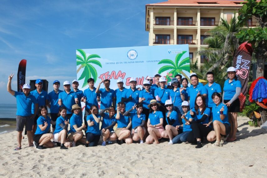 Teambuilding sôi động và tràn ngập tiếng cười của Người VBS